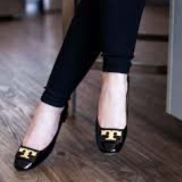 tory burch gigi patent pump